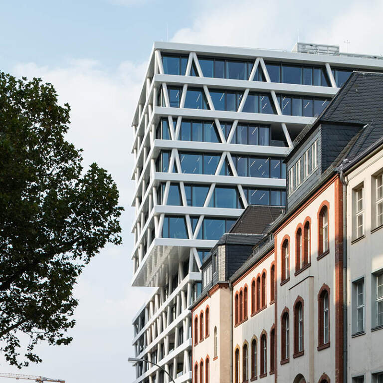 > 50Hertz In Berlin By Love Architecture And Urbanism | ARCHIVIBE